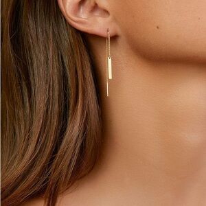 Elegant Gold Drop Earrings